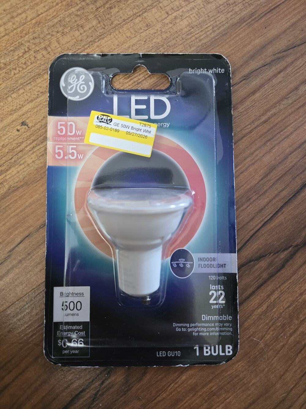 GE Lighting 93120809 LED Flood Light Bulb, Indoor, Bright White, White Bulb,...